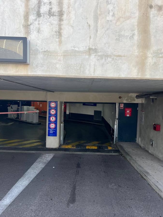 Appartement Typique Dans Le Centre Historique 47M2 La Ciotat Exterior foto