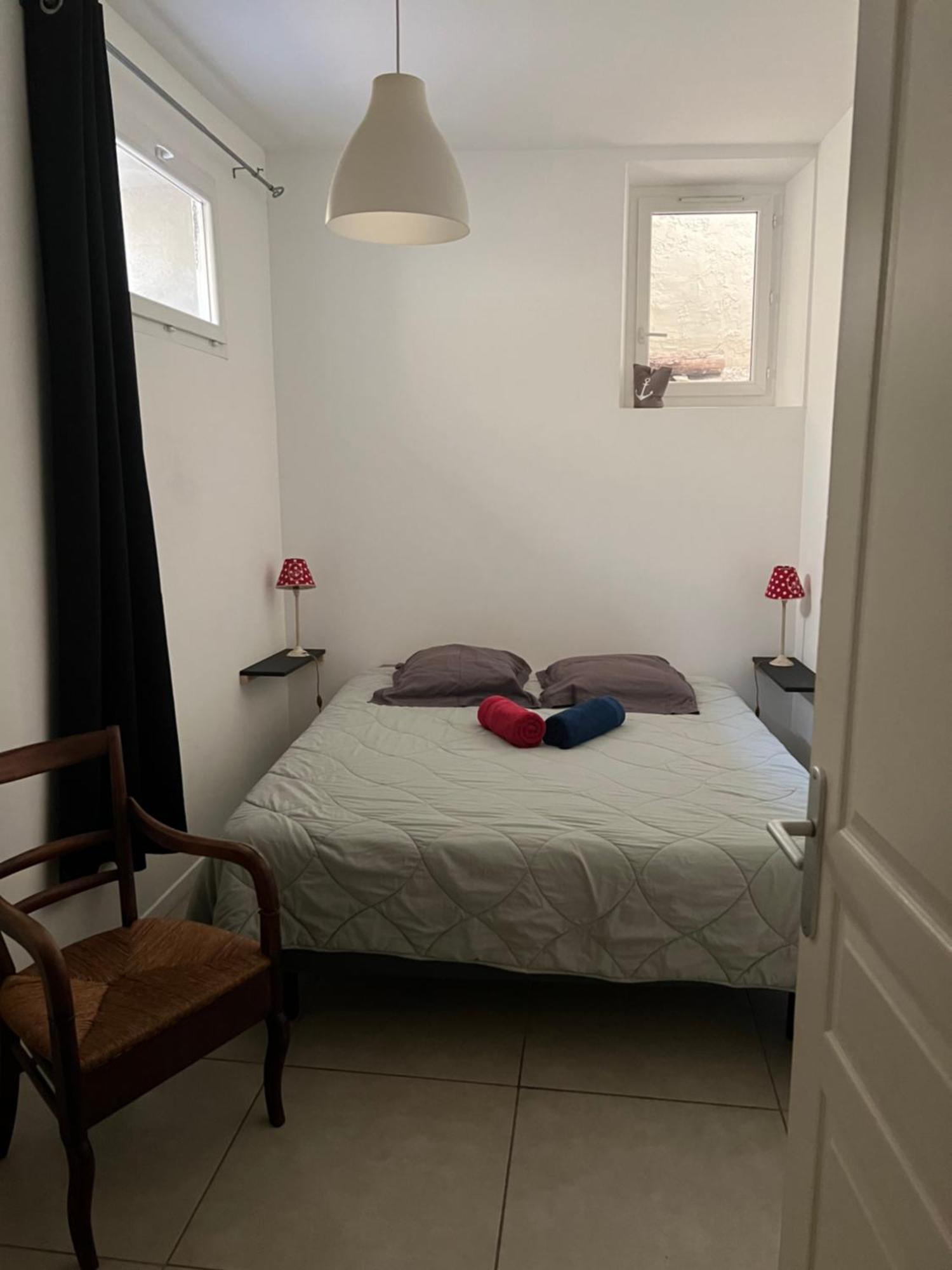 Appartement Typique Dans Le Centre Historique 47M2 La Ciotat Exterior foto